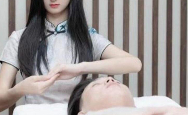 深圳龙华区SPA包里的必备好物：从入门到资深